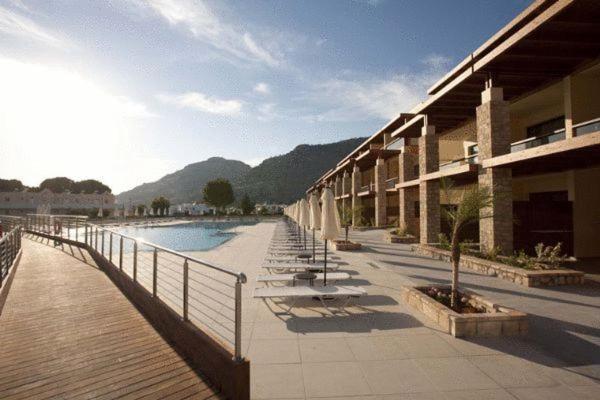 Island Blue Aparthotel Pefki (Rhodes)